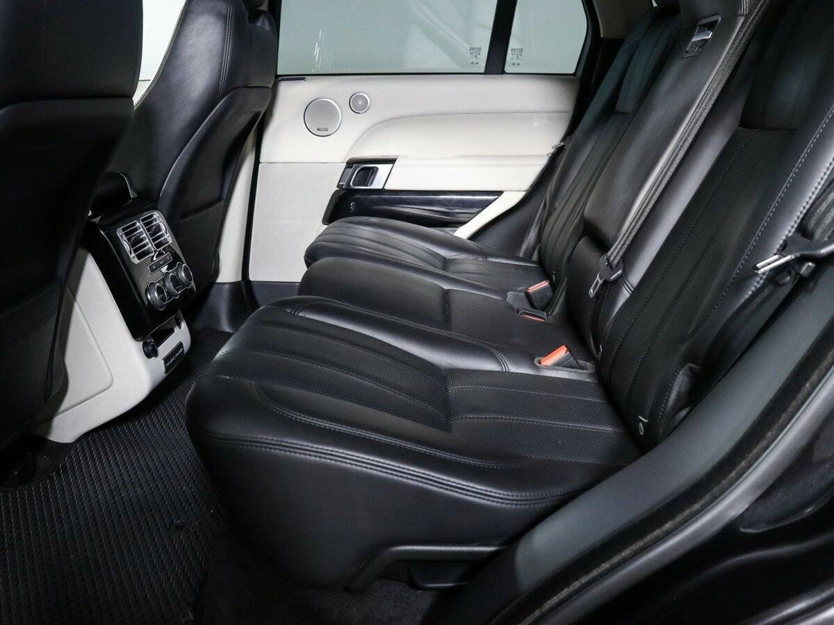 Купить Land Rover Range Rover с пробегом. Фото: #9