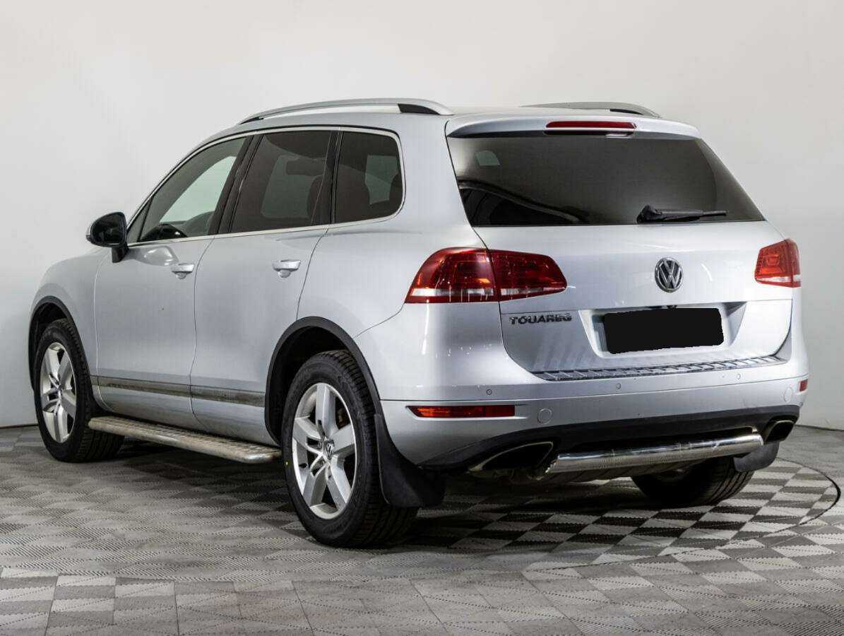 Купить Volkswagen Touareg с пробегом. Фото: #5