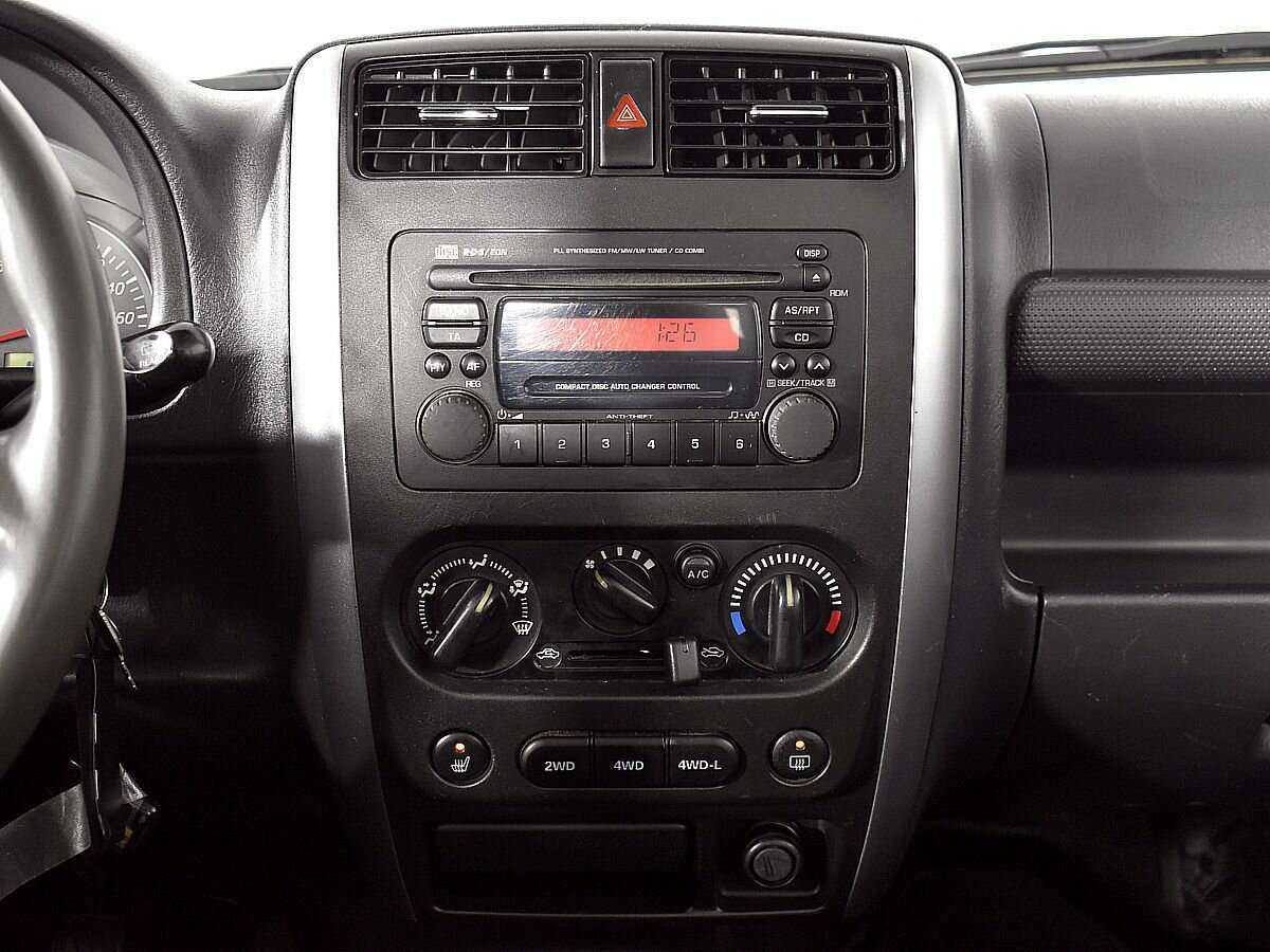 Купить Suzuki Jimny с пробегом. Фото: #11