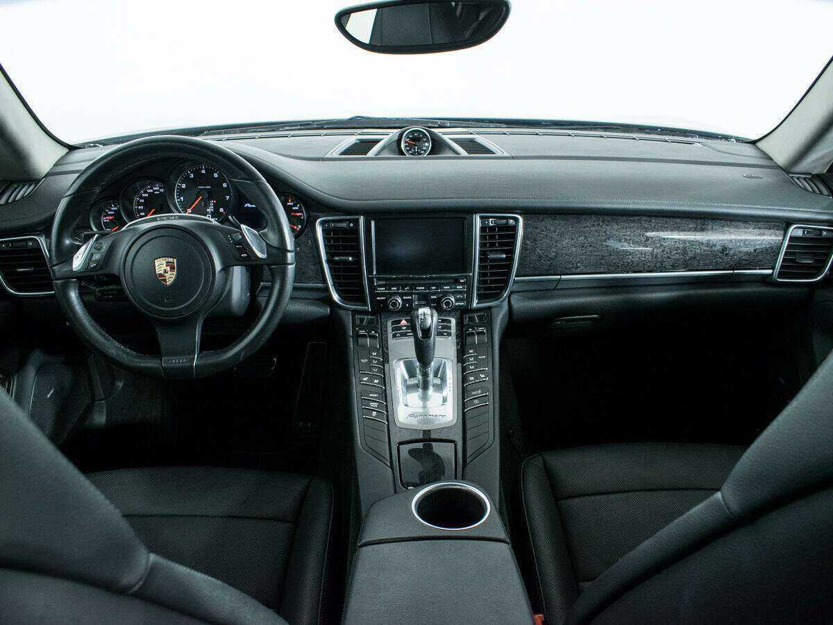 Купить Porsche Panamera с пробегом. Фото: #11