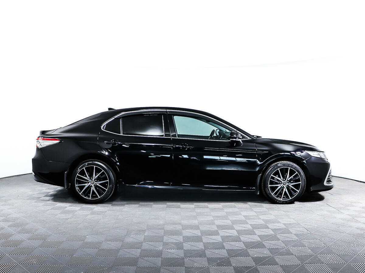 Купить Toyota Camry с пробегом. Фото: #3