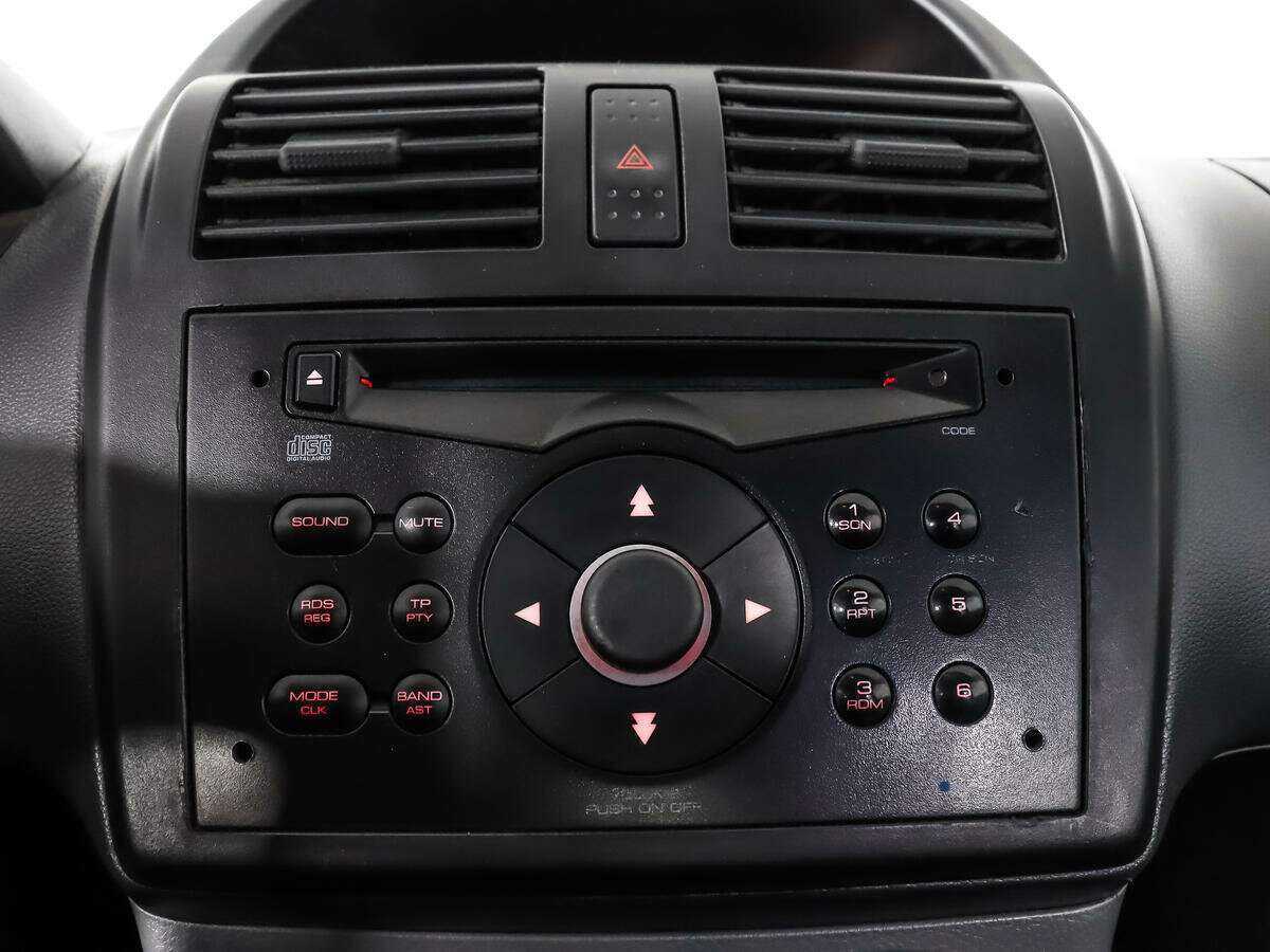 Купить Suzuki Ignis с пробегом. Фото: #12