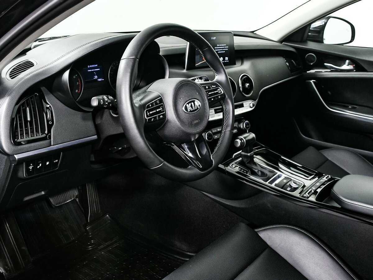 Купить Kia Stinger с пробегом. Фото: #10