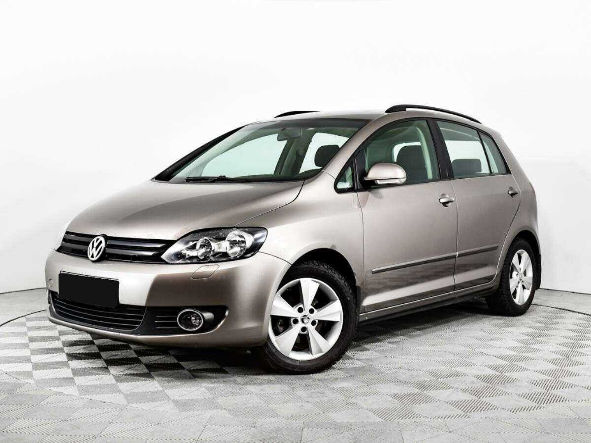 Купить Volkswagen Golf Plus с пробегом. Посмотреть фото