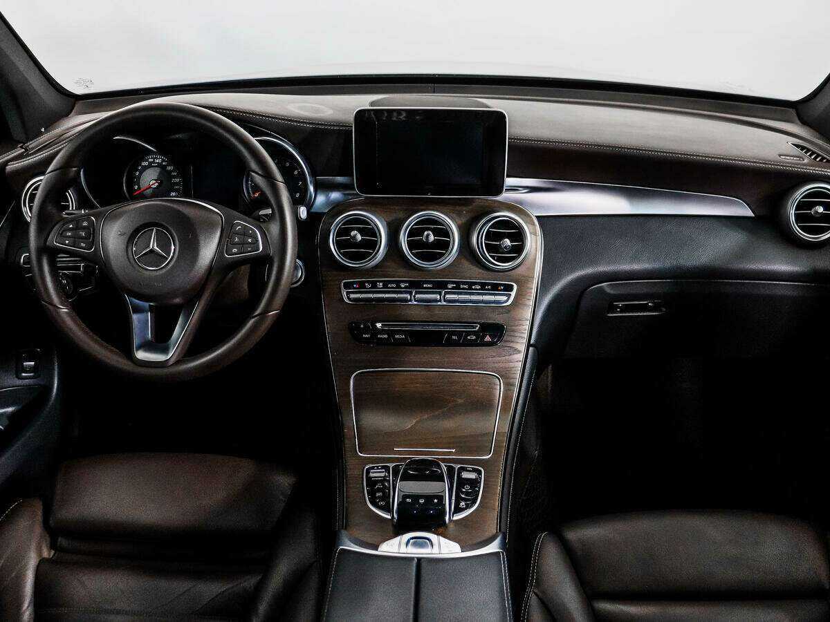 Купить Mercedes-Benz GLC с пробегом. Фото: #15