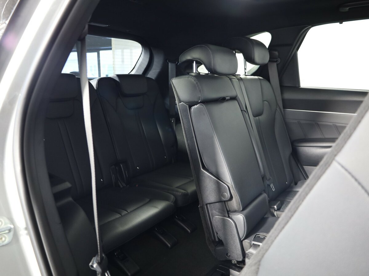 Купить Kia Sorento с пробегом. Фото: #13
