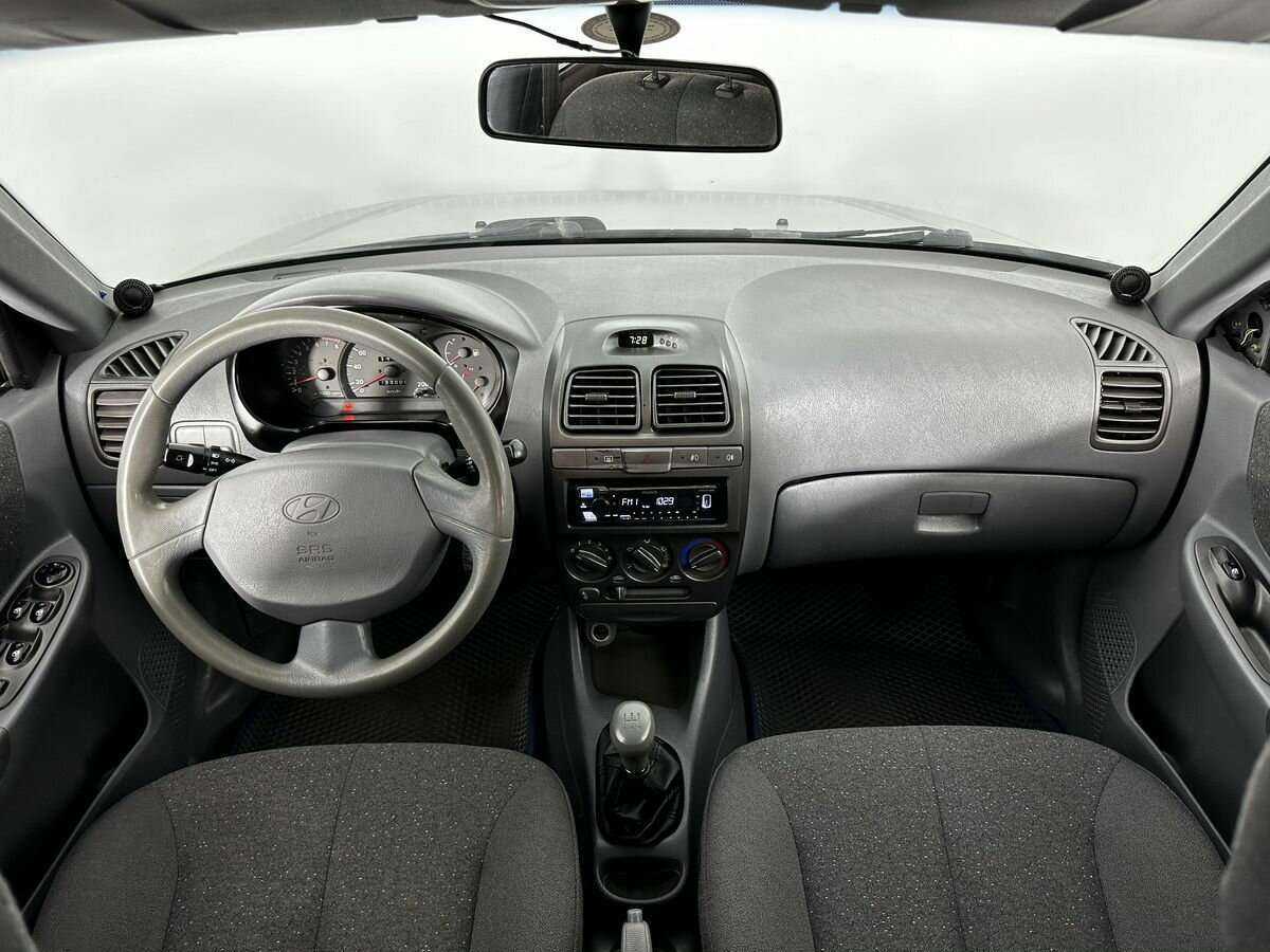 Купить Hyundai Accent с пробегом. Фото: #7