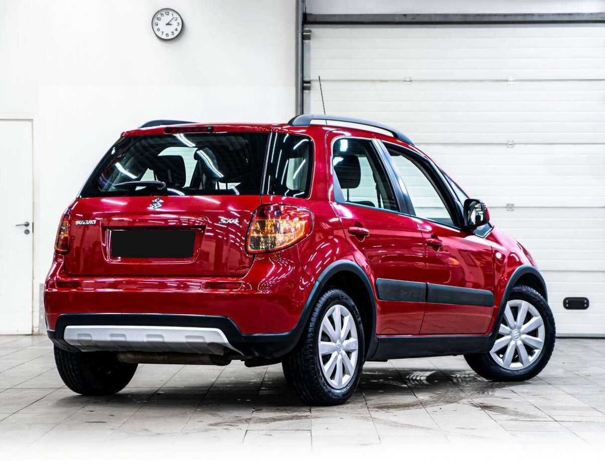 Купить Suzuki SX4 с пробегом. Фото: #2