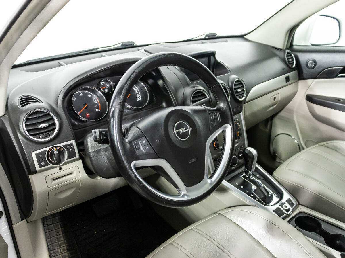 Купить Opel Antara с пробегом. Фото: #10