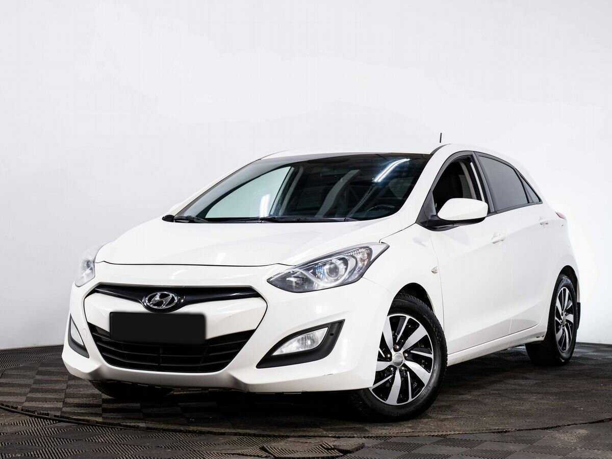 Купить Hyundai i30 с пробегом. Посмотреть фото