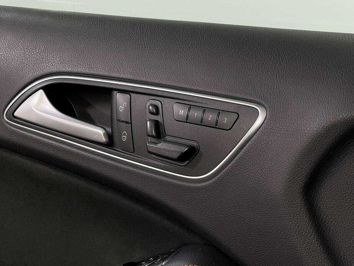 Купить Mercedes-Benz GLA с пробегом. Фото: #12