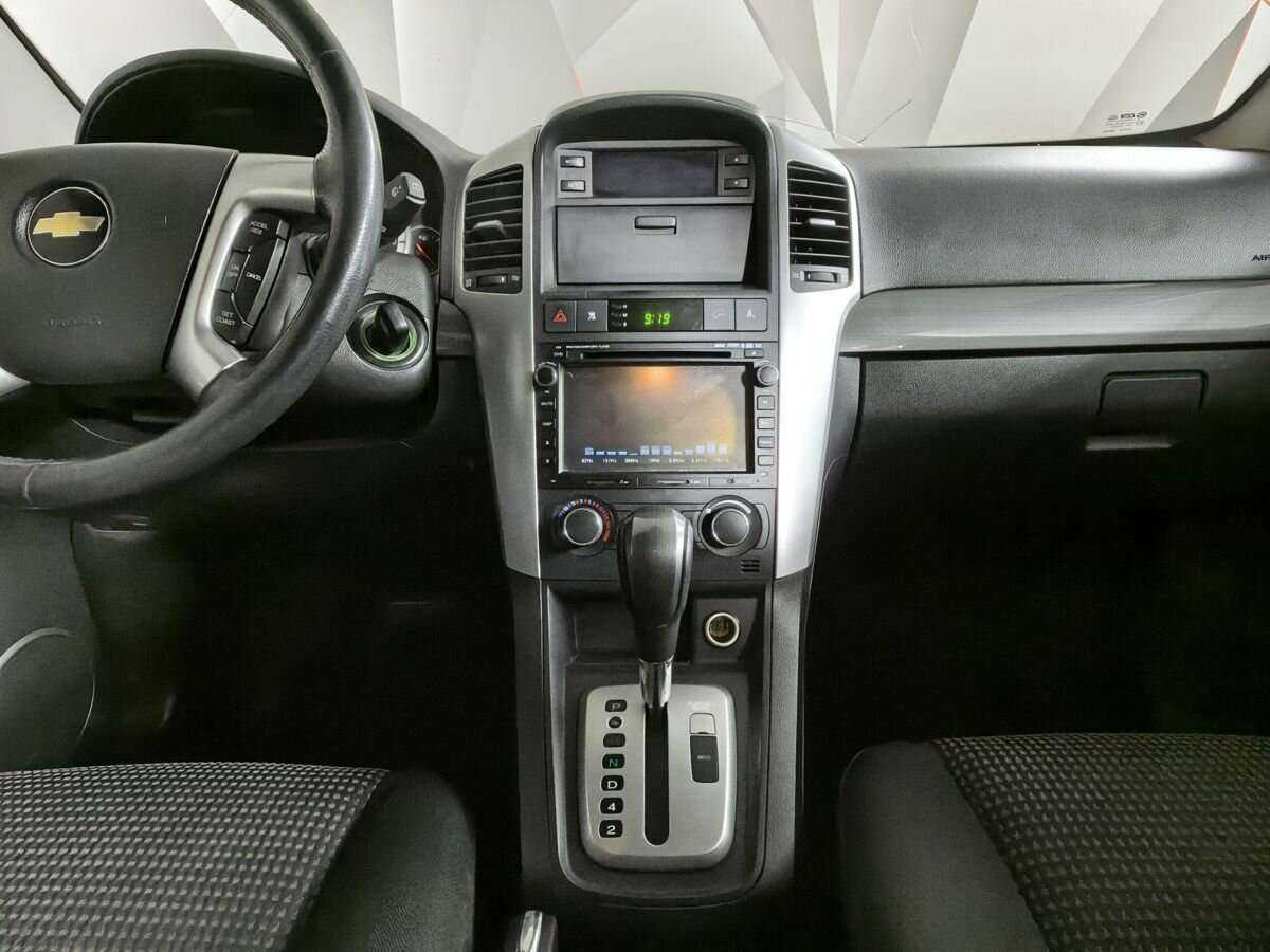 Купить Chevrolet Captiva с пробегом. Фото: #9