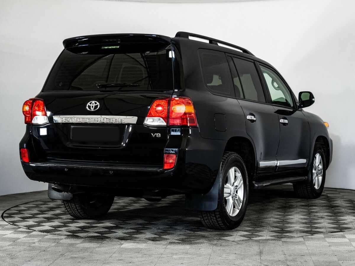 Купить Toyota Land Cruiser с пробегом. Фото: #3