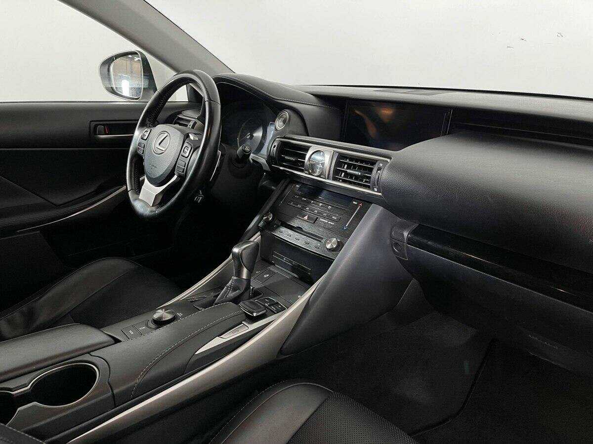 Купить Lexus IS с пробегом. Фото: #6