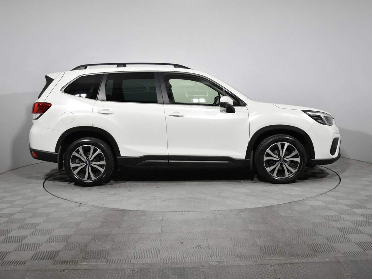 Купить Subaru Forester с пробегом. Фото: #3