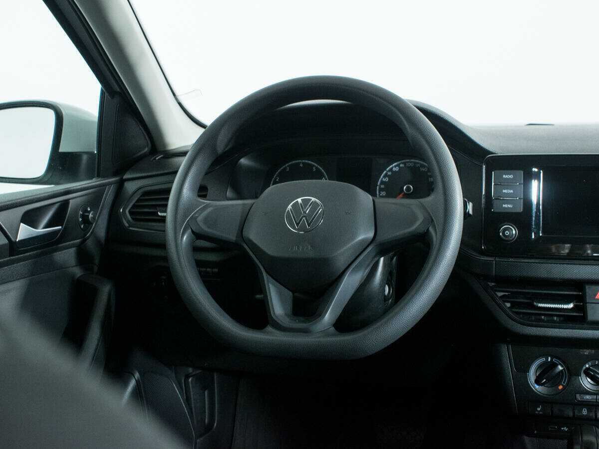 Купить Volkswagen Polo с пробегом. Фото: #13