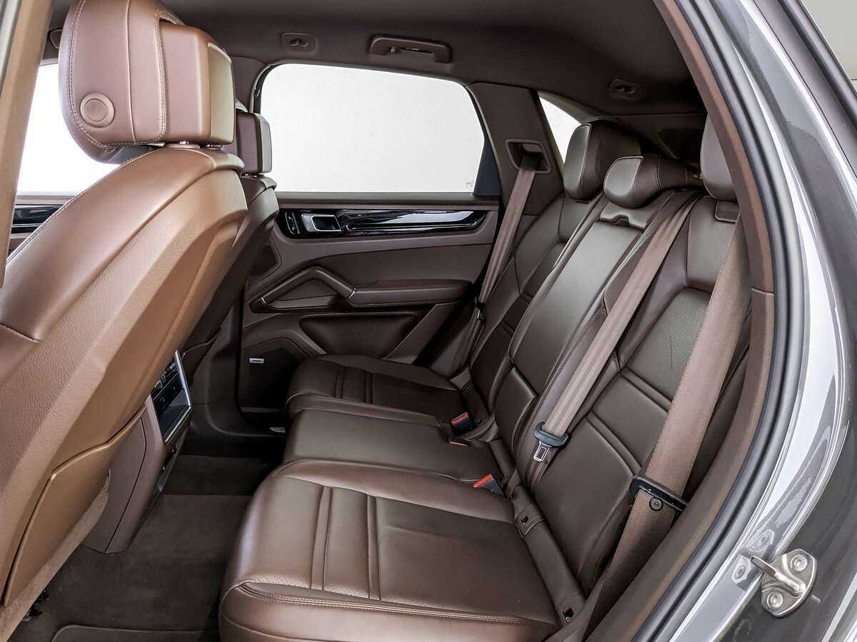 Купить Porsche Cayenne с пробегом. Фото: #9