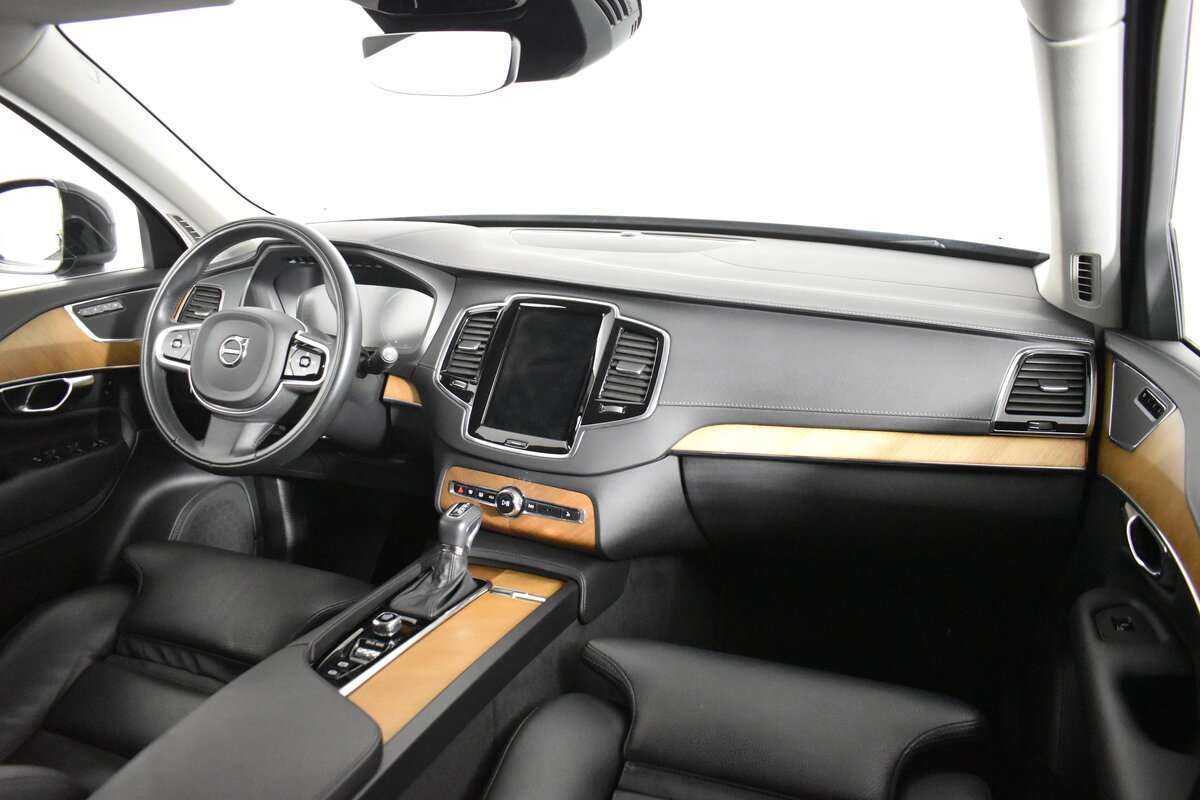 Купить Volvo XC90 с пробегом. Фото: #14