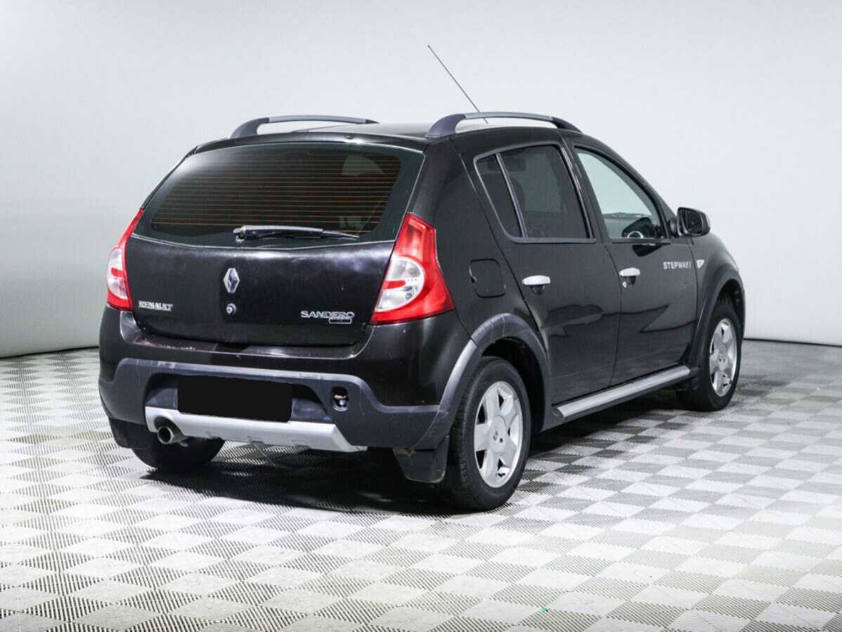 Купить Renault Sandero с пробегом. Фото: #4