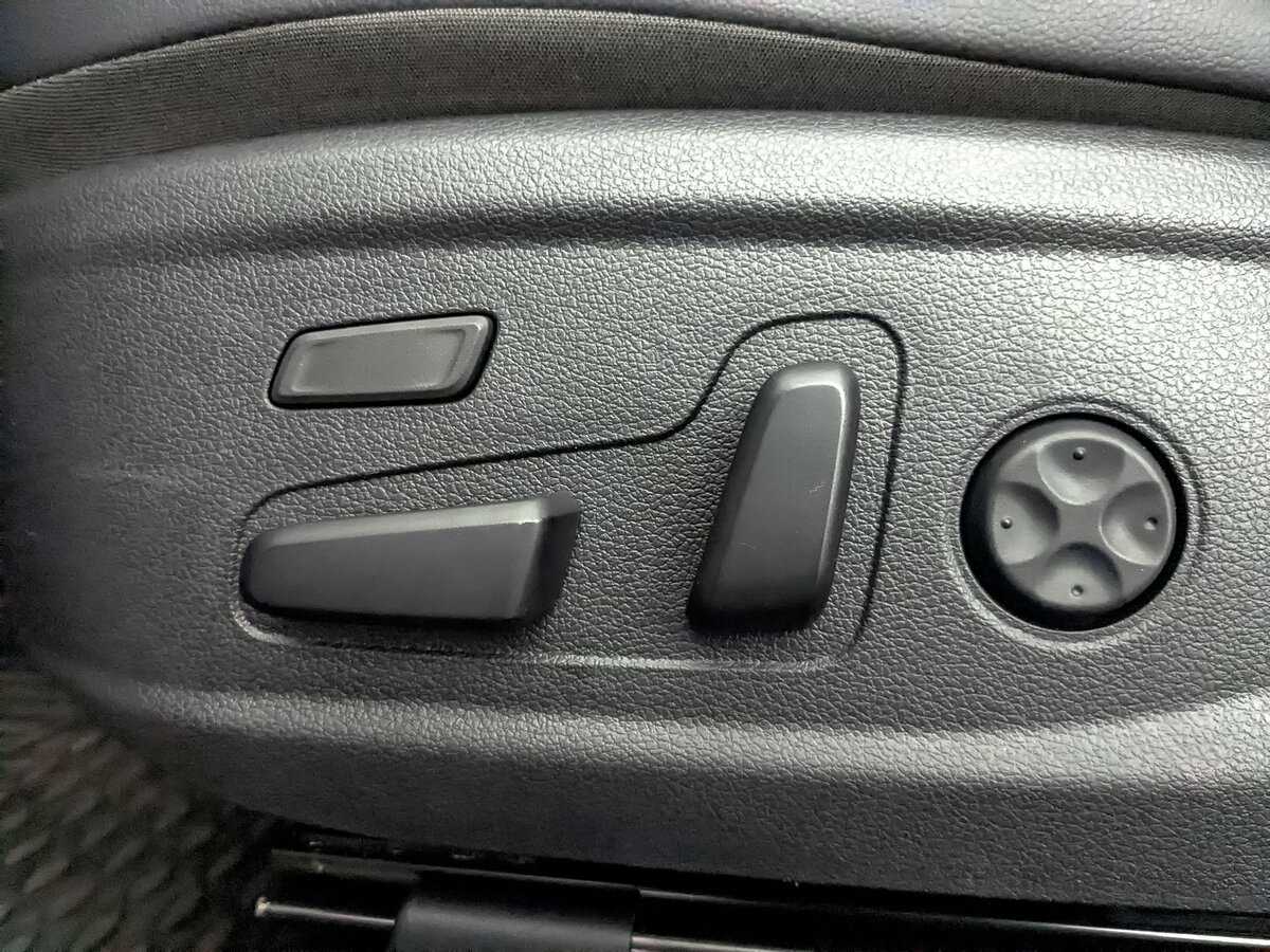 Купить Hyundai Santa Fe с пробегом. Фото: #22