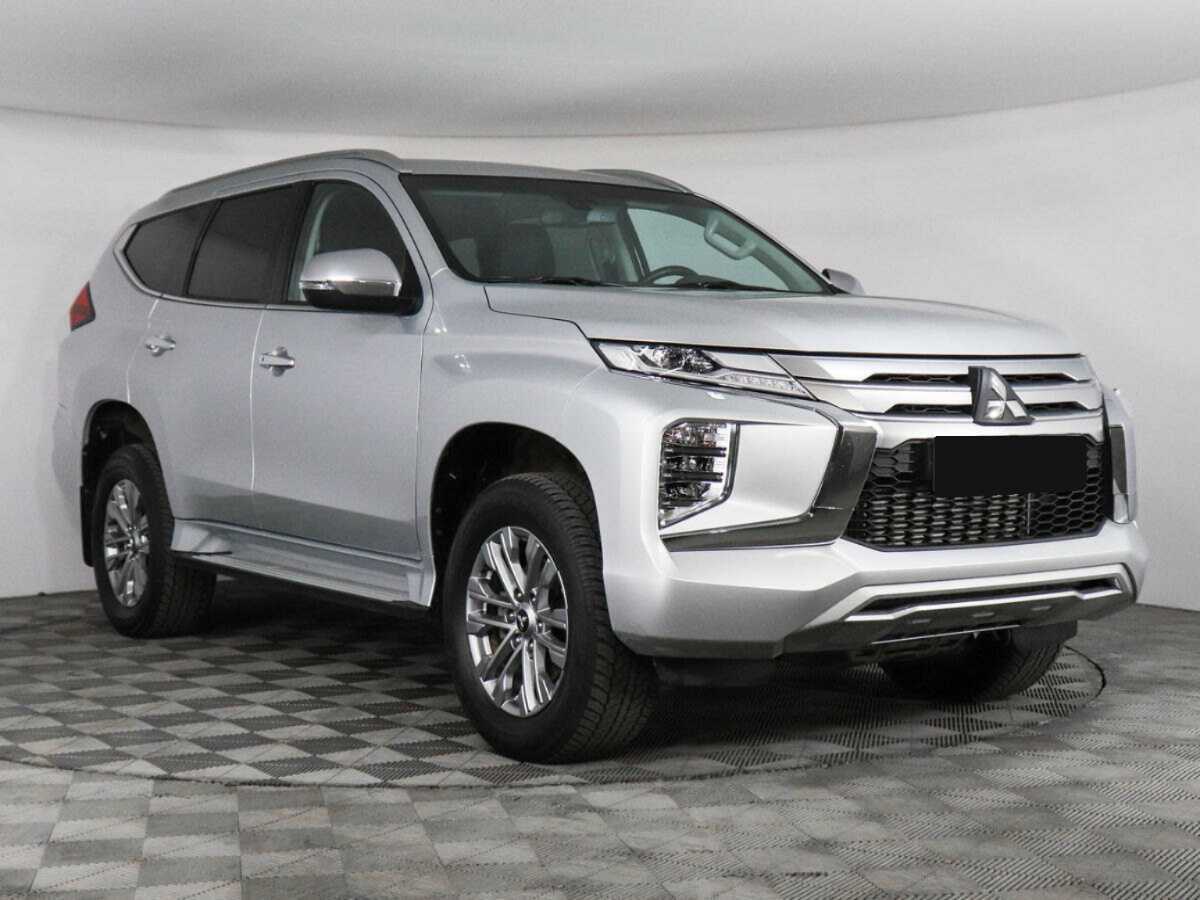 Купить Mitsubishi Pajero Sport с пробегом. Фото: #2