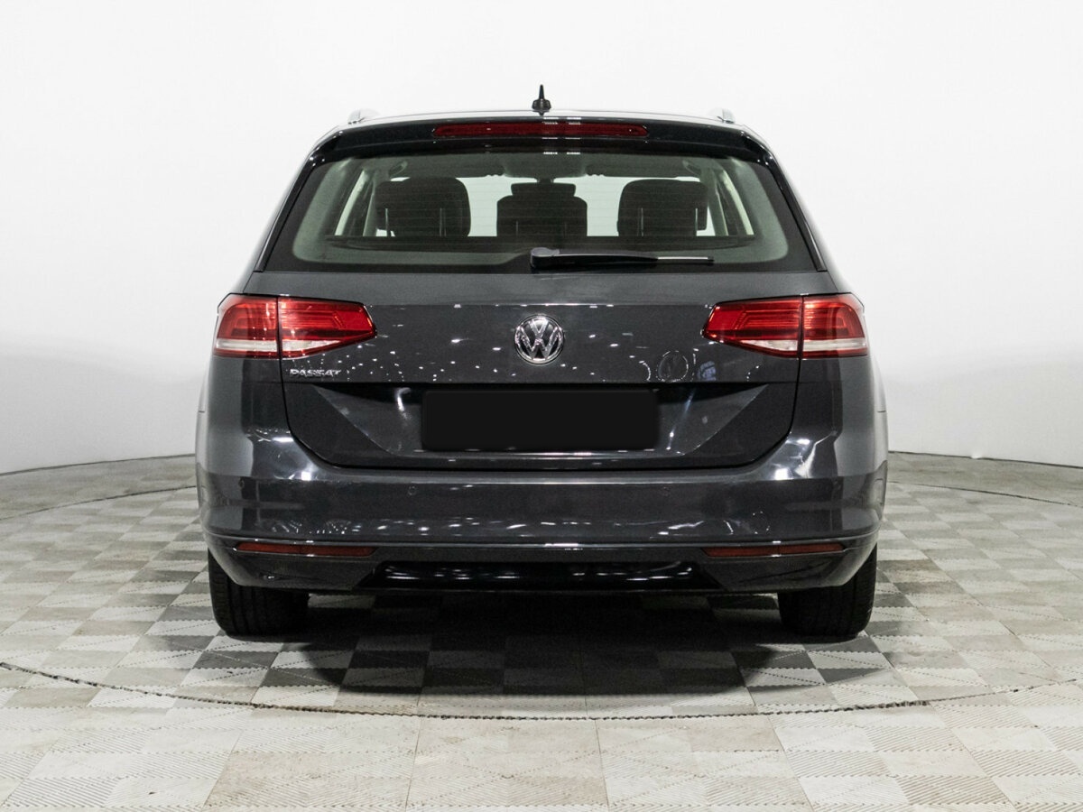Купить Volkswagen Passat с пробегом. Фото: #5