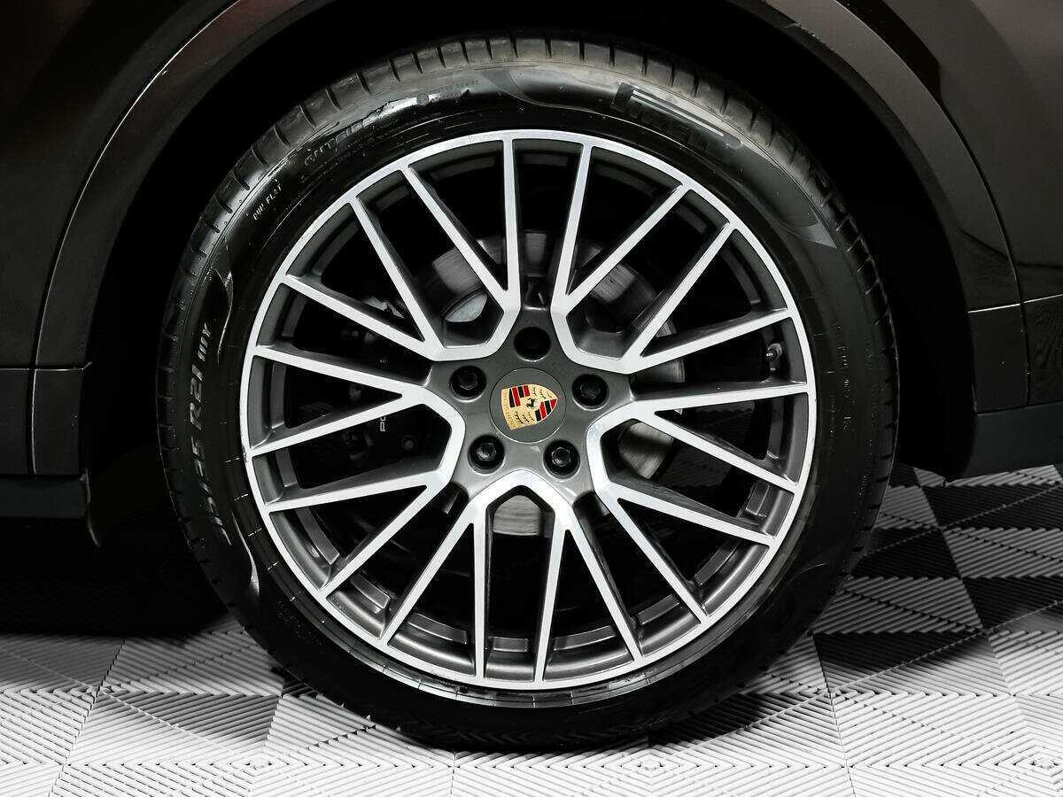 Купить Porsche Cayenne с пробегом. Фото: #13