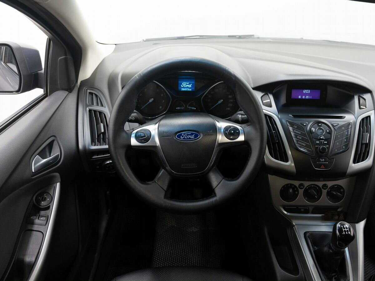 Купить Ford Focus с пробегом. Фото: #15