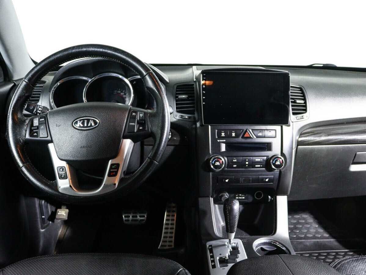 Купить Kia Sorento с пробегом. Фото: #11