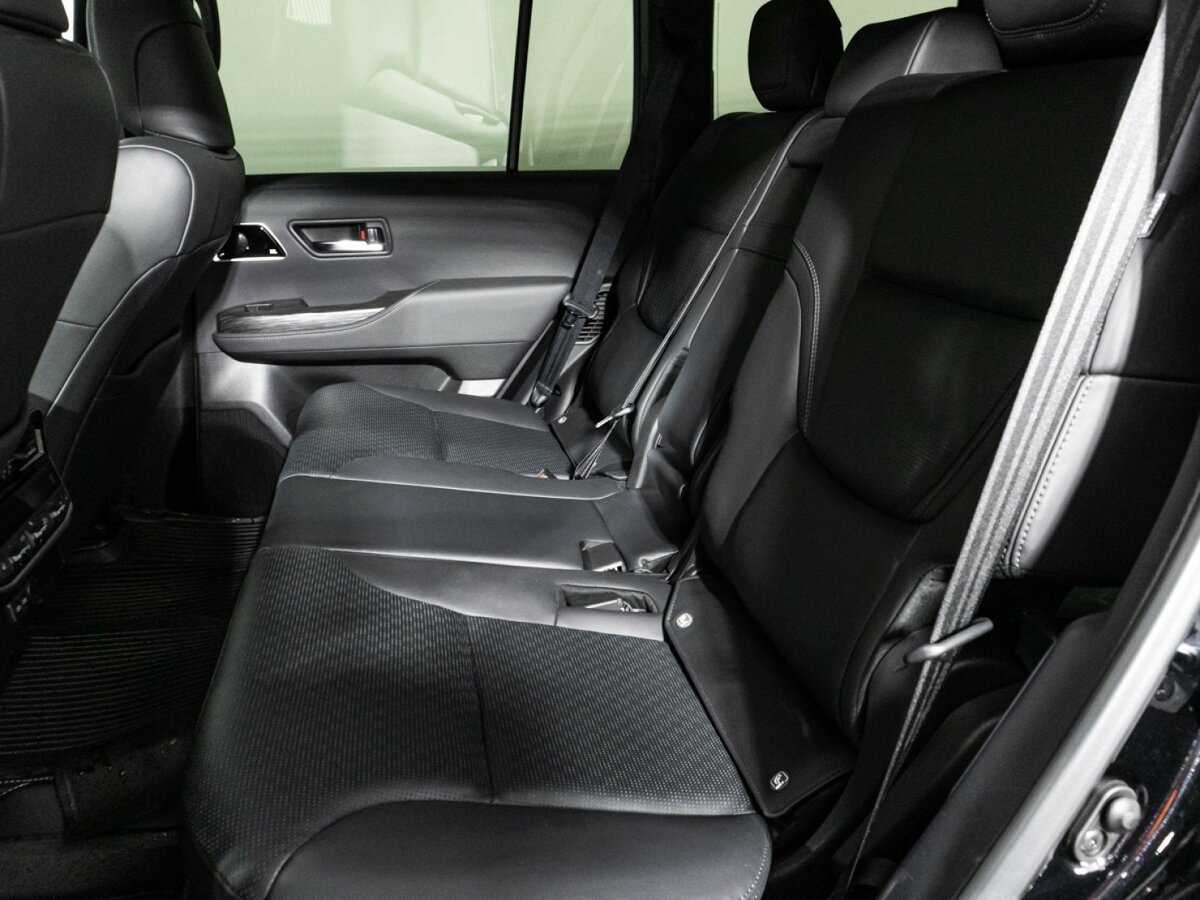 Купить Toyota Land Cruiser с пробегом. Фото: #9