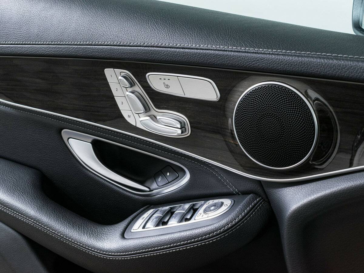 Купить Mercedes-Benz GLC с пробегом. Фото: #16