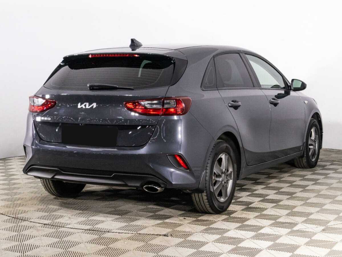 Купить Kia Ceed с пробегом. Фото: #4