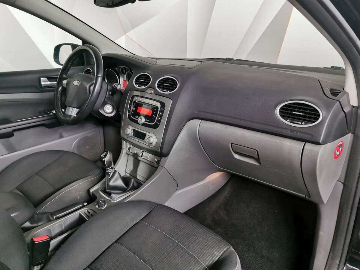 Купить Ford Focus с пробегом. Фото: #8