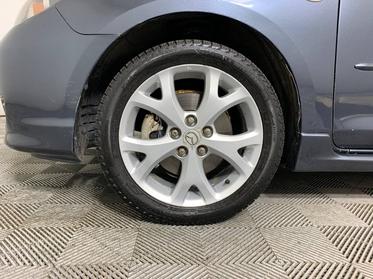 Купить Mazda 3 с пробегом. Фото: #8