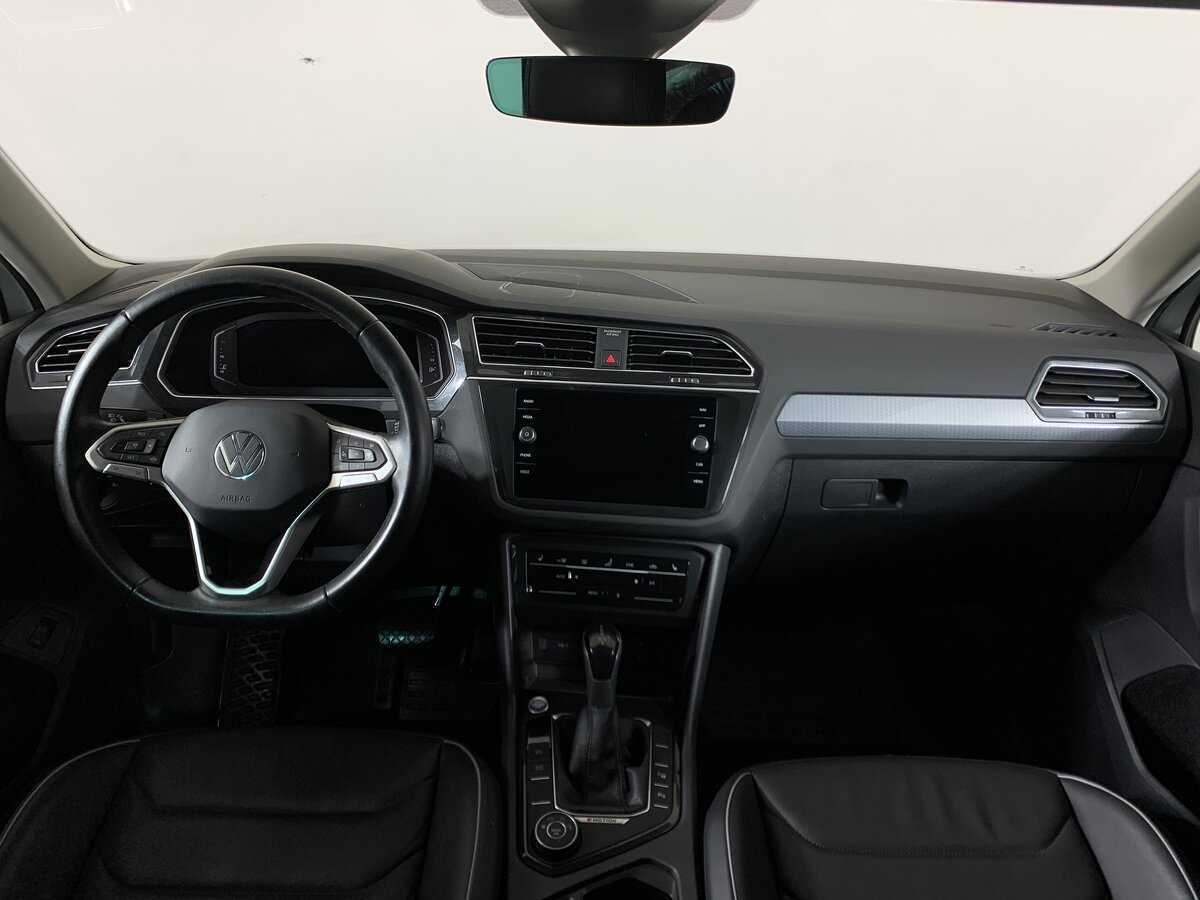Купить Volkswagen Tiguan с пробегом. Фото: #12
