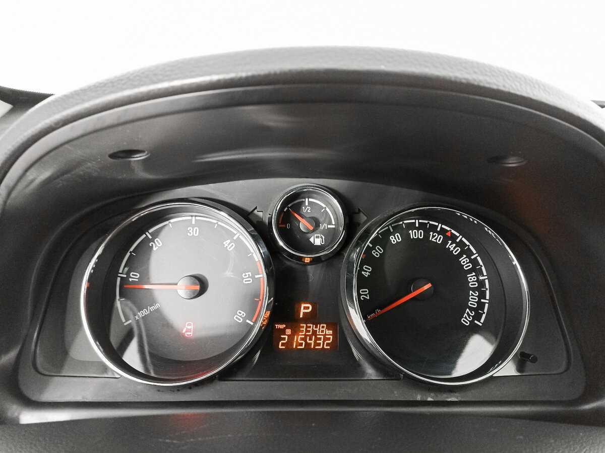 Купить Opel Antara с пробегом. Фото: #8