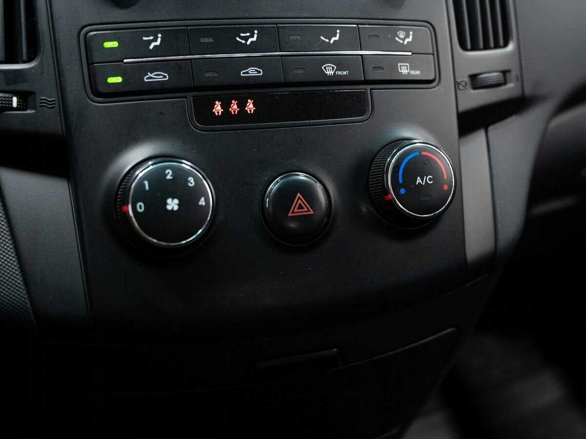 Купить Hyundai i30 с пробегом. Фото: #17