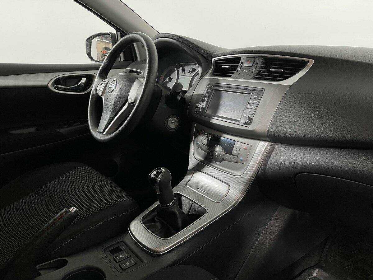 Купить Nissan Sentra с пробегом. Фото: #8