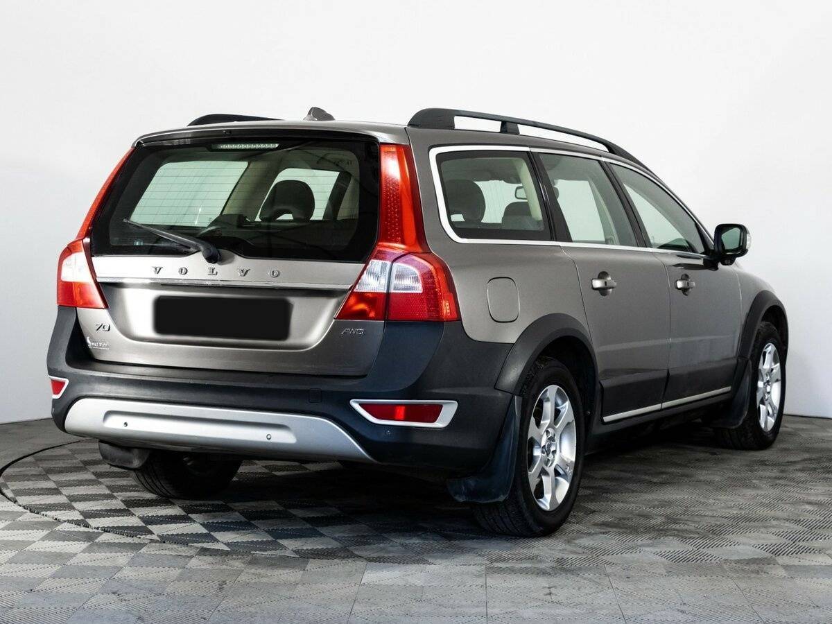 Купить Volvo XC70 с пробегом. Фото: #3
