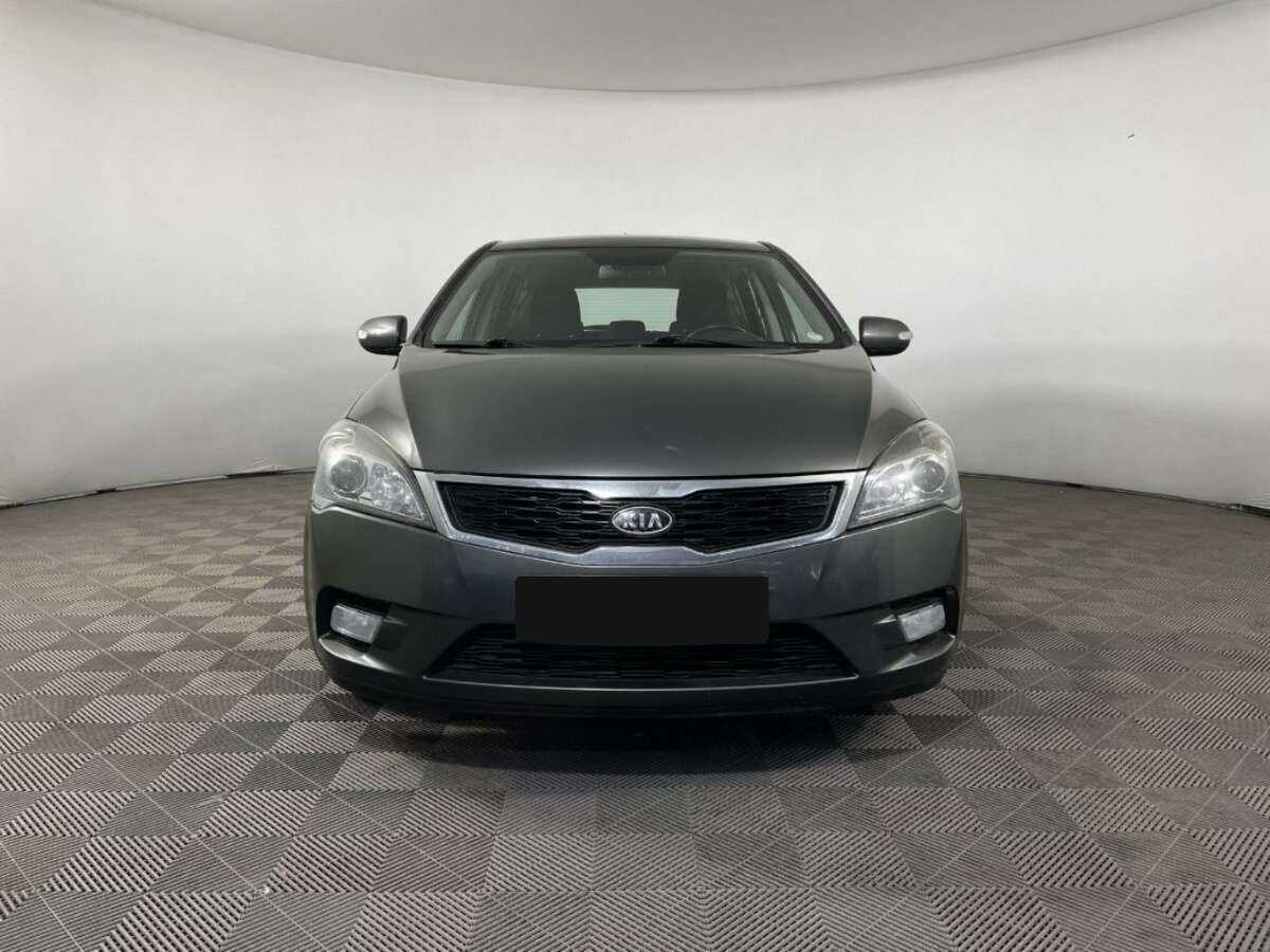 Купить Kia Ceed с пробегом. Фото: #1