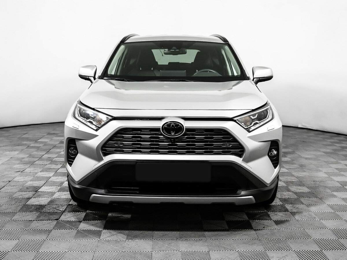 Купить Toyota RAV4 с пробегом. Фото: #1