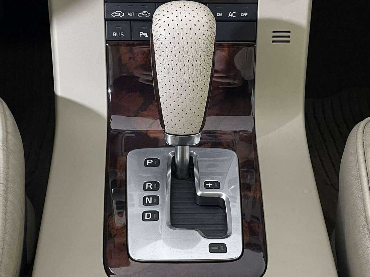 Купить Volvo S80 с пробегом. Фото: #12
