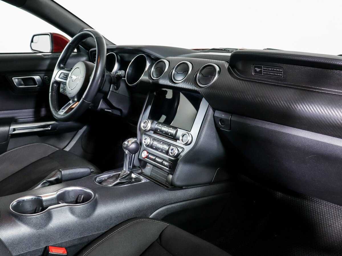 Купить Ford Mustang с пробегом. Фото: #5