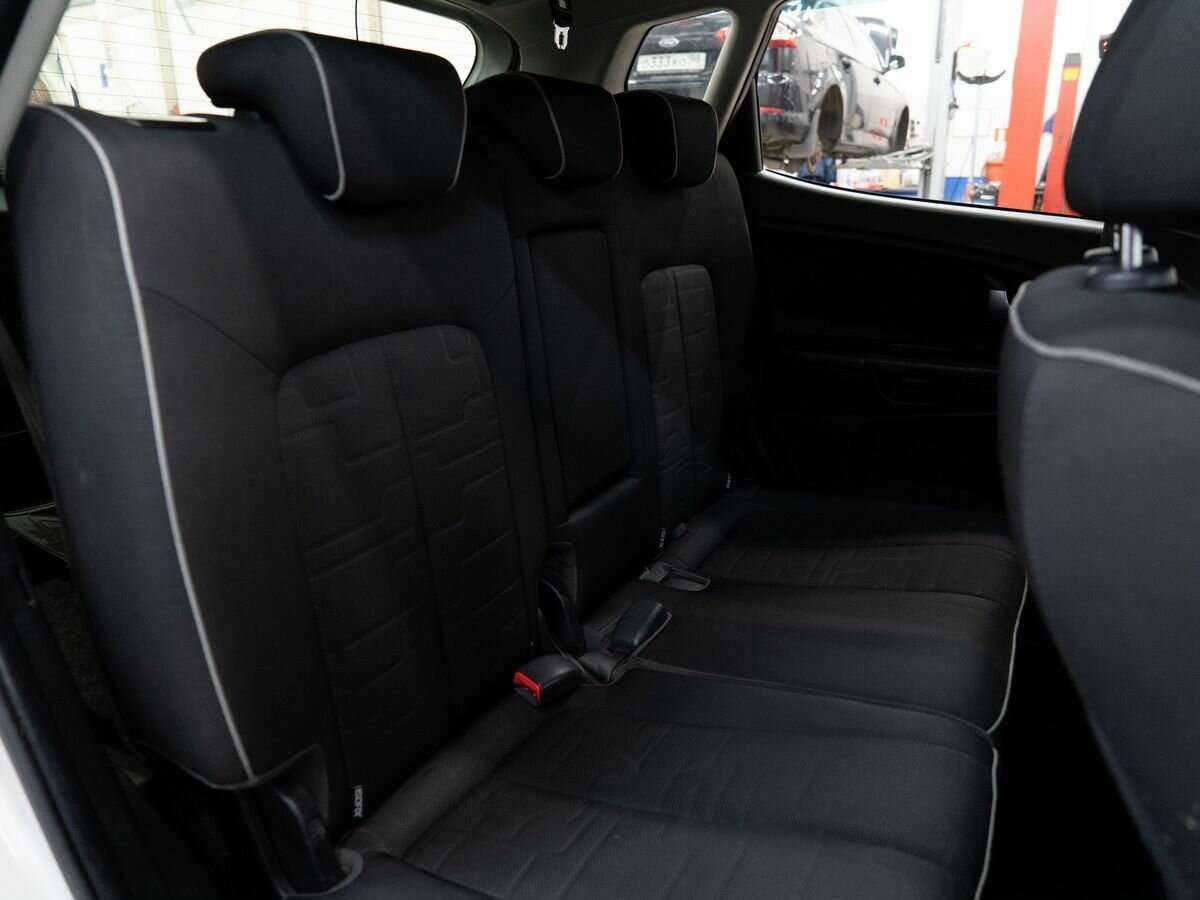 Купить Kia Venga с пробегом. Фото: #10