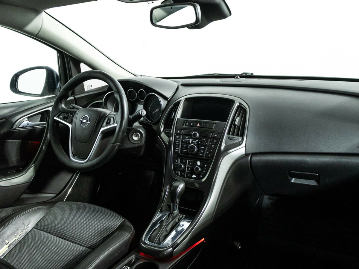 Купить Opel Astra с пробегом. Фото: #8