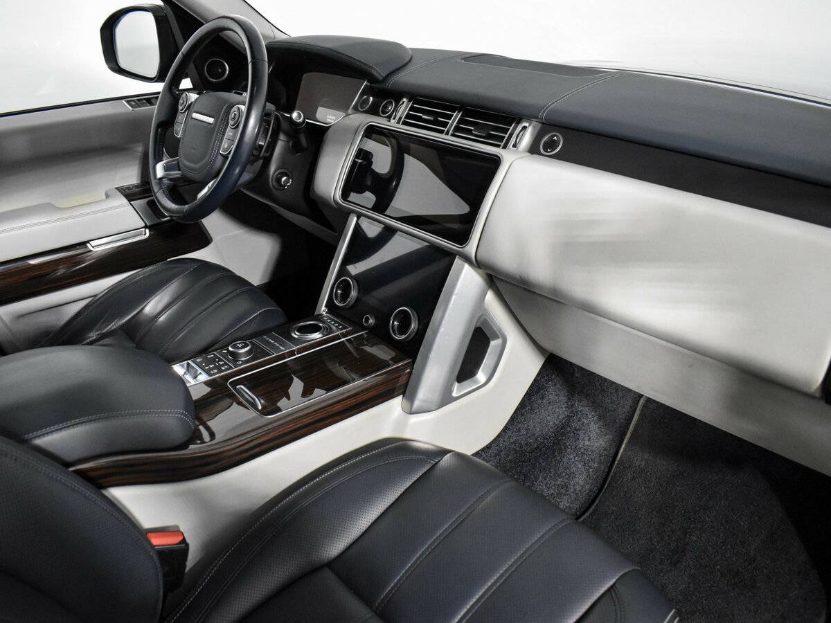 Купить Land Rover Range Rover с пробегом. Фото: #16