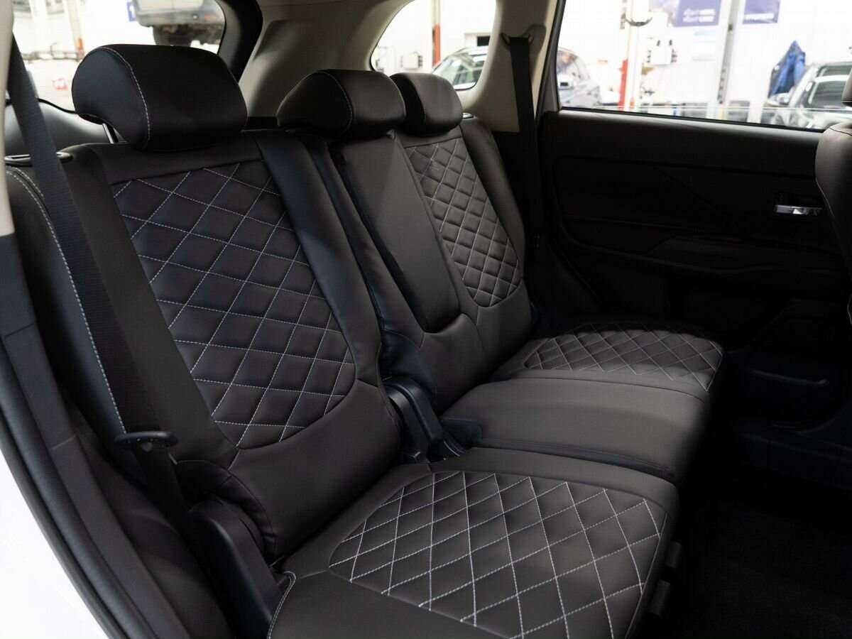 Купить Mitsubishi Outlander с пробегом. Фото: #8