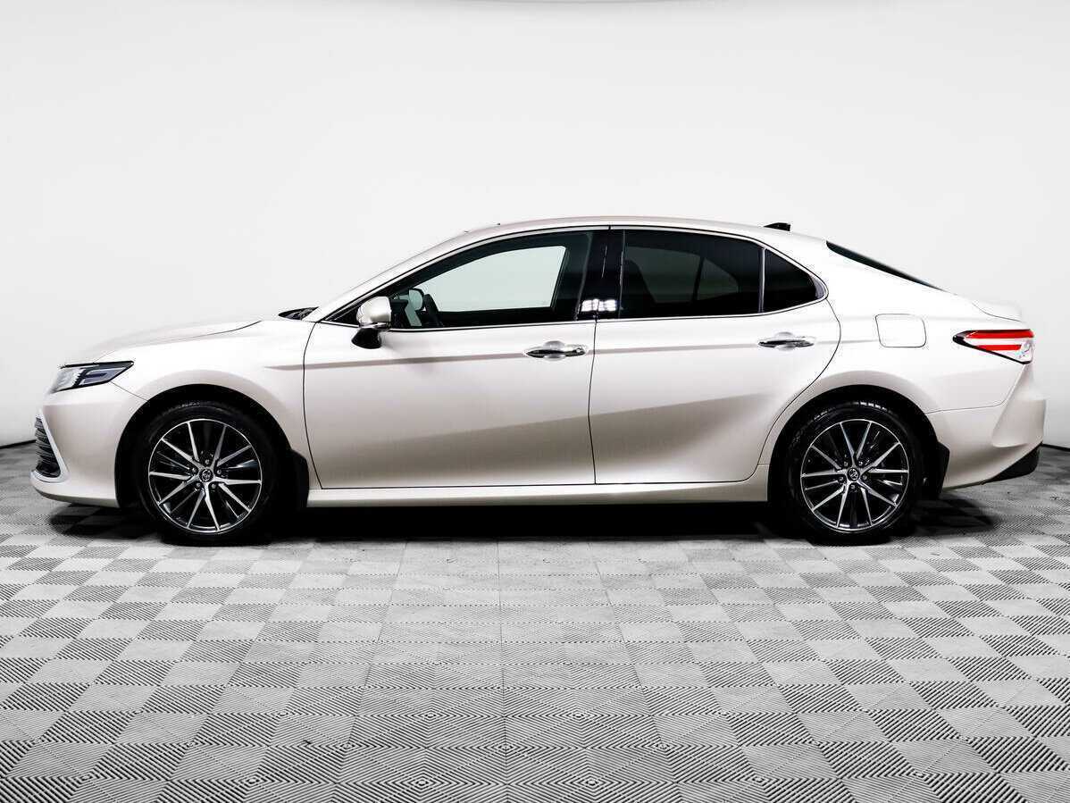 Купить Toyota Camry с пробегом. Фото: #7