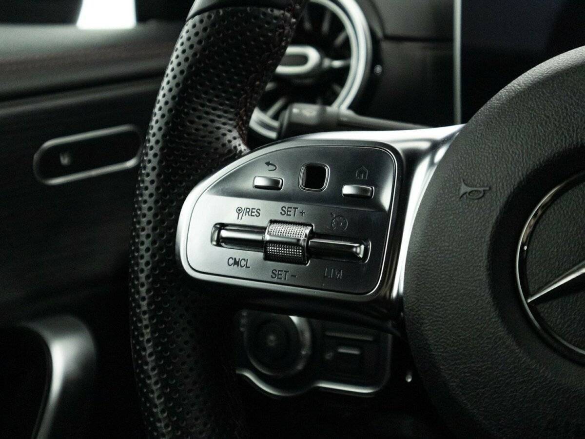 Купить Mercedes-Benz CLA с пробегом. Фото: #19