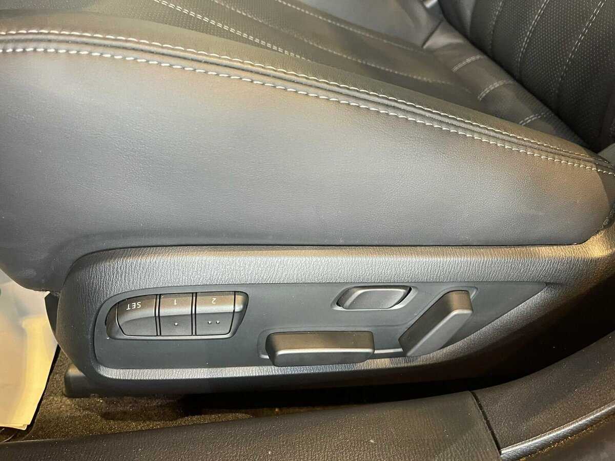 Купить Mazda 6 с пробегом. Фото: #24